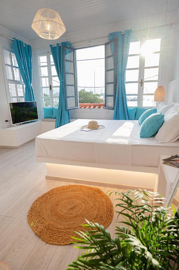 The White Rose Apartment Poros Town Zewnętrze zdjęcie
