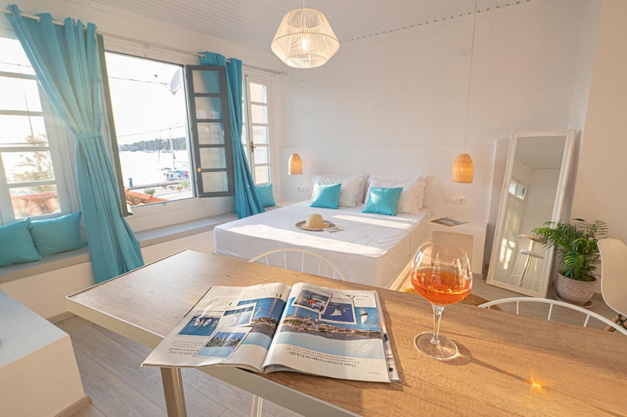 The White Rose Apartment Poros Town Zewnętrze zdjęcie
