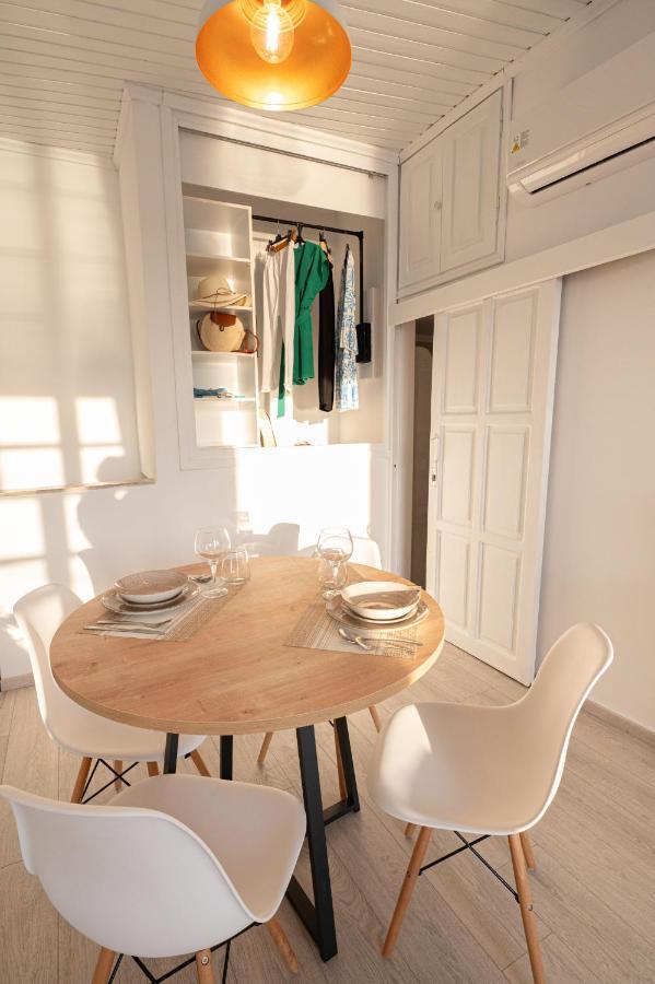 The White Rose Apartment Poros Town Zewnętrze zdjęcie